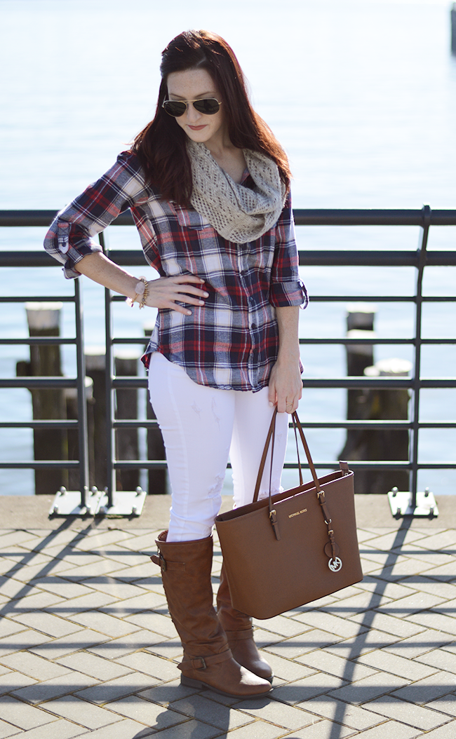 Throwing a flannel on and adding a scarf and boots makes any outfit fall-appropriate, right?! I love how this Michael Kors Jet Set Tote adds a dressier element to any outfit!